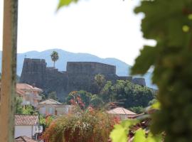 Terrazza House Old Town Herceg Novi，位于赫尔采格诺维的酒店