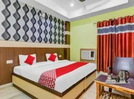 Hotel O Crystal Near Gomti Riverfront Park