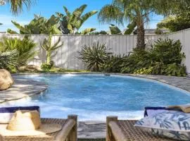 Sojourn - Pool Oasis, Designer Home, opp Beach