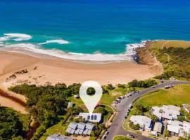 Pandanus At Emerald - Prime Beach Location, Cafes