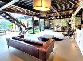 Loft élégant,spacieux,atypique