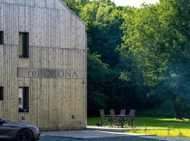 reBORONA，位于厄里圣彼得的住宿