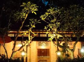 Wulenpari EcoVillage，位于Sambipilu的酒店