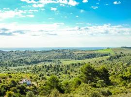 FarmSKY 1 Double or Single Bedroom at WILD SPIRIT Eco Farm