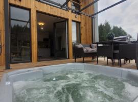 Parkcity SPA Domek z jacuzzi w górach，位于Biała Niżna的酒店