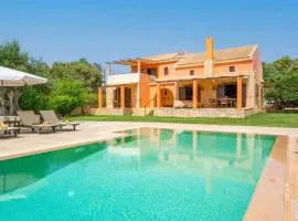 Villa Nostos by Villa Plus