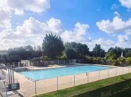 Stunning Apartment In Bredene With Wifi