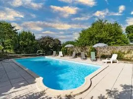 Maison en pierre piscine clim