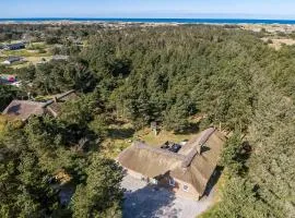 Nice Pool House For 12 Persons - 1021