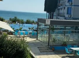 POMORIE Luxury Appartment