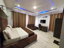 Juliet's Place Residence & Hotels，位于伊凯贾的酒店