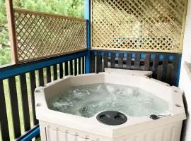 Rathlin Apartment - 2 Bedroom with Hot Tub