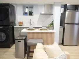 One bedroom apartment with AC and WiFi in the Bronx