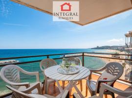 Apartament Made in Costa Brava，位于圣安东尼奥·德·卡隆的酒店