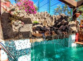Hotel Belvedere Mindelo, Cabo Verde，位于明德卢的酒店