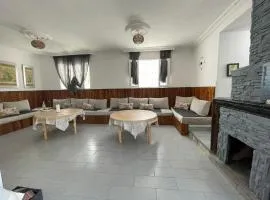 Casa Tanger，位于丹吉尔伊本巴特图塔机场 - TNG附近的酒店