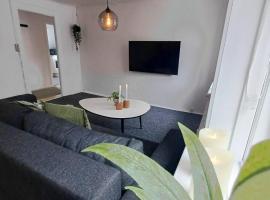 Beautiful 1 Bedroom Apartment In Hjrring City，位于约灵的酒店