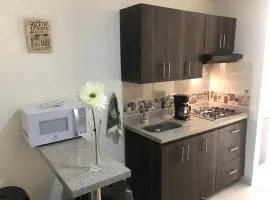 CASA ESTADIO MEDELLIN Apartamentos Turisticos renovados y modernos cerca al METRO - Sector Laureles-Estadio