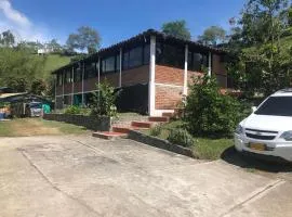 Casa Campestre Buga Parcelación Paraiso de Sonsito