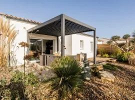 Charmante Maison Moderne avec Jardin Privé à 9 km de la Plage, Wi-Fi et Équipements Confortables - FR-1-306-1277