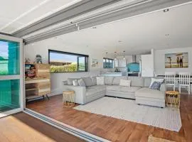 Tohora Serenity - Waihi Beach Holiday Home