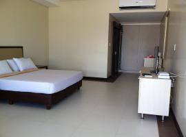 Pradera Verde Hotel & Villas，位于Lubao的酒店