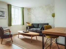 1 Bedroom Cozy Apartment In Saint-Renan