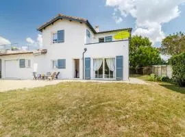 Stunning Home In Marennes-Hiers-Brouage