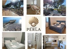 Seaside PERLA Apartment，位于马丁斯契卡的宠物友好酒店