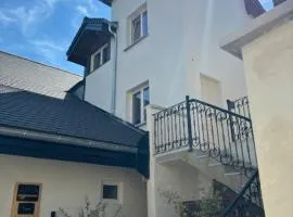 L'annexe du Château de Saint Genix