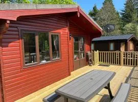 萝梦湖山林小屋