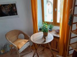 La Petite Tour de Puivert，位于Puivert的酒店