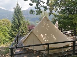 Glamping C Selva Tenda Castagno，位于Piano Porlezza的露营地