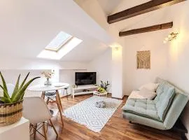 Central Pet friendly - Savoya Nordic Loft - By OpenHouse apartments