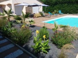 Villa Soleil d'Albi，位于Arthès的酒店