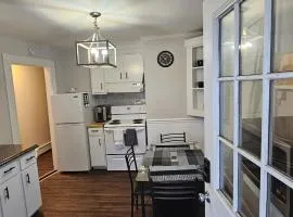 Private Apt In Middletown-wesleyan