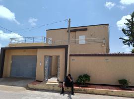 Villa a 100 meters de la plage Zarzis SIDI Kebir，位于杰尔吉斯的酒店