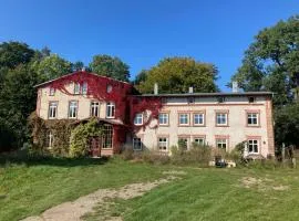Alt Krassow Lakeside Retreat