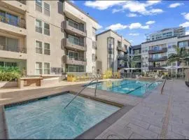 Cozy Oasis in Marina Del Rey!Free Swimming Pool and Parking