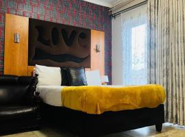 Parow city -Star Legend Lodge，位于开普敦的酒店