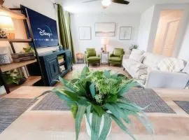 Stylish Family Home Near Lackland POOL