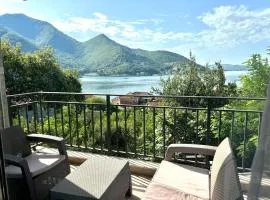Apartment With Sea View in Kamenari