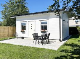 Newly built guest house located in Vimmerby，位于维默比的酒店