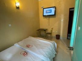 Hotel Emilia，位于杜阿拉的酒店