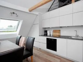 Neu renovierte Dachgeschosswohnung