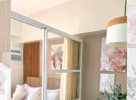 JeeCee Homes in Mactan Lapu-Lapu Cebu，位于Agus的酒店