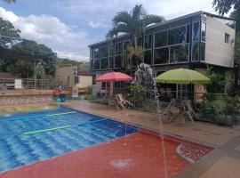 AKUARELA APARTAMENTOS CAMPESTRES Ibagué，位于伊瓦格的酒店