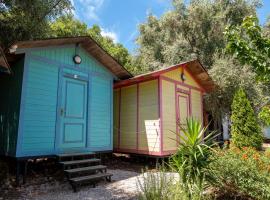 Social Camping JAL，位于贾尔的酒店