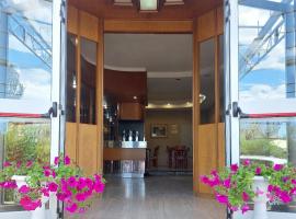 Lanka Hotel 2 stelle，位于Villa Rosa的酒店