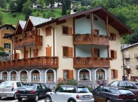 Albergo Valle del Bitto，位于Gerola Alta的酒店